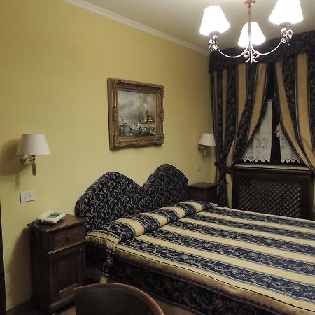 Country Relais I Due Laghi Villa Anguillara Sabazia Bagian luar foto