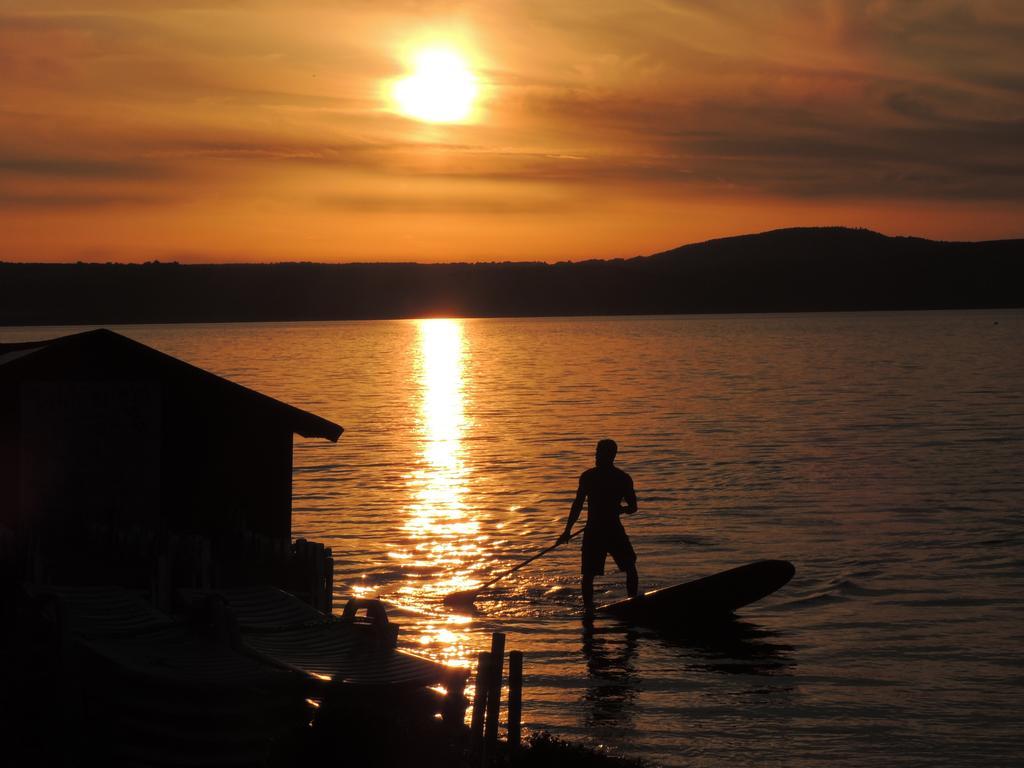 Country Relais I Due Laghi Villa Anguillara Sabazia Bagian luar foto