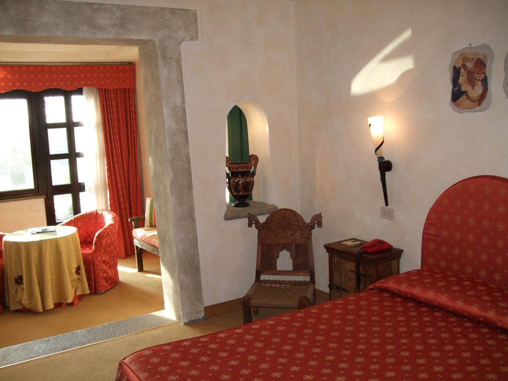 Country Relais I Due Laghi Villa Anguillara Sabazia Ruang foto
