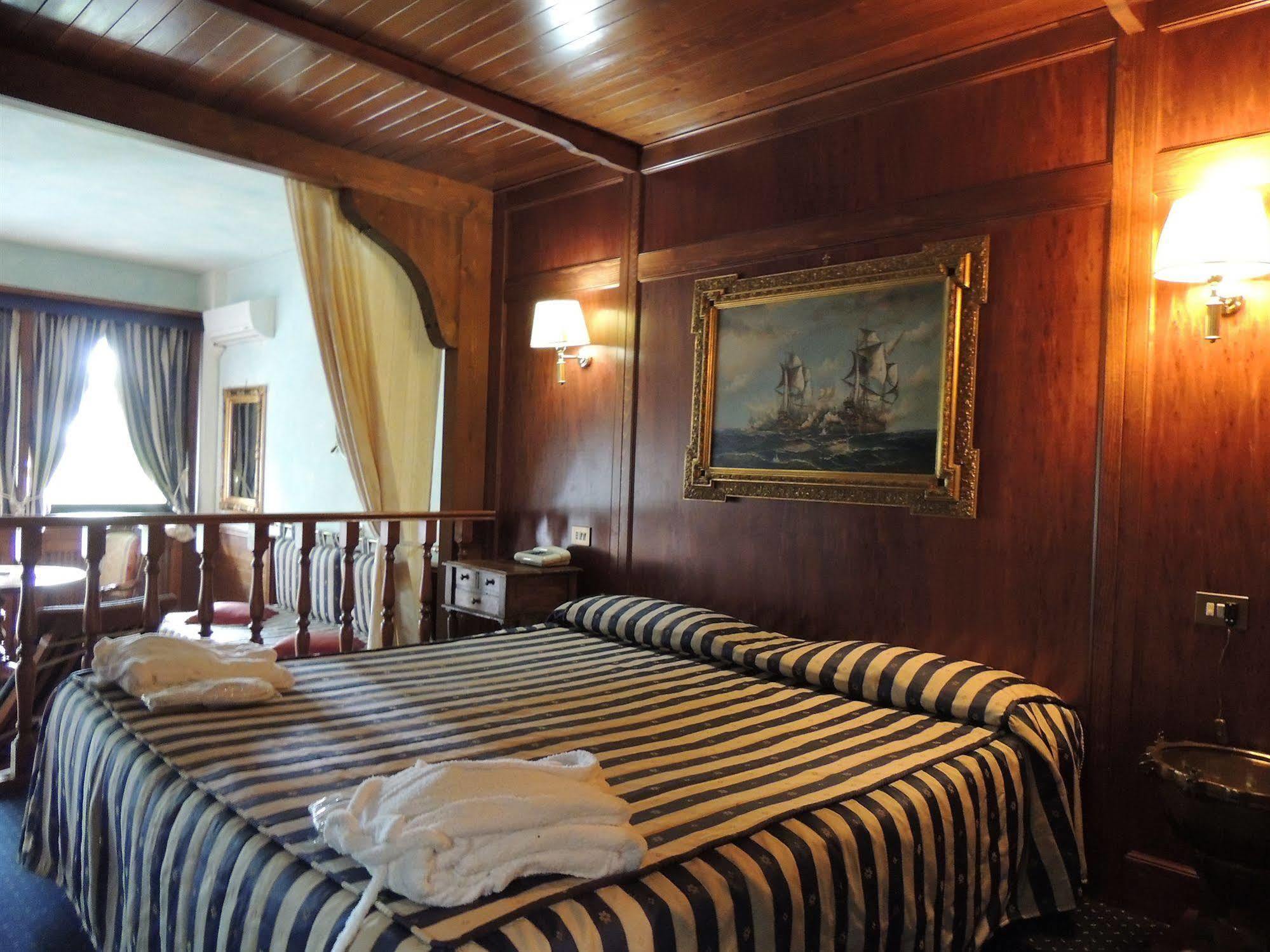 Country Relais I Due Laghi Villa Anguillara Sabazia Bagian luar foto