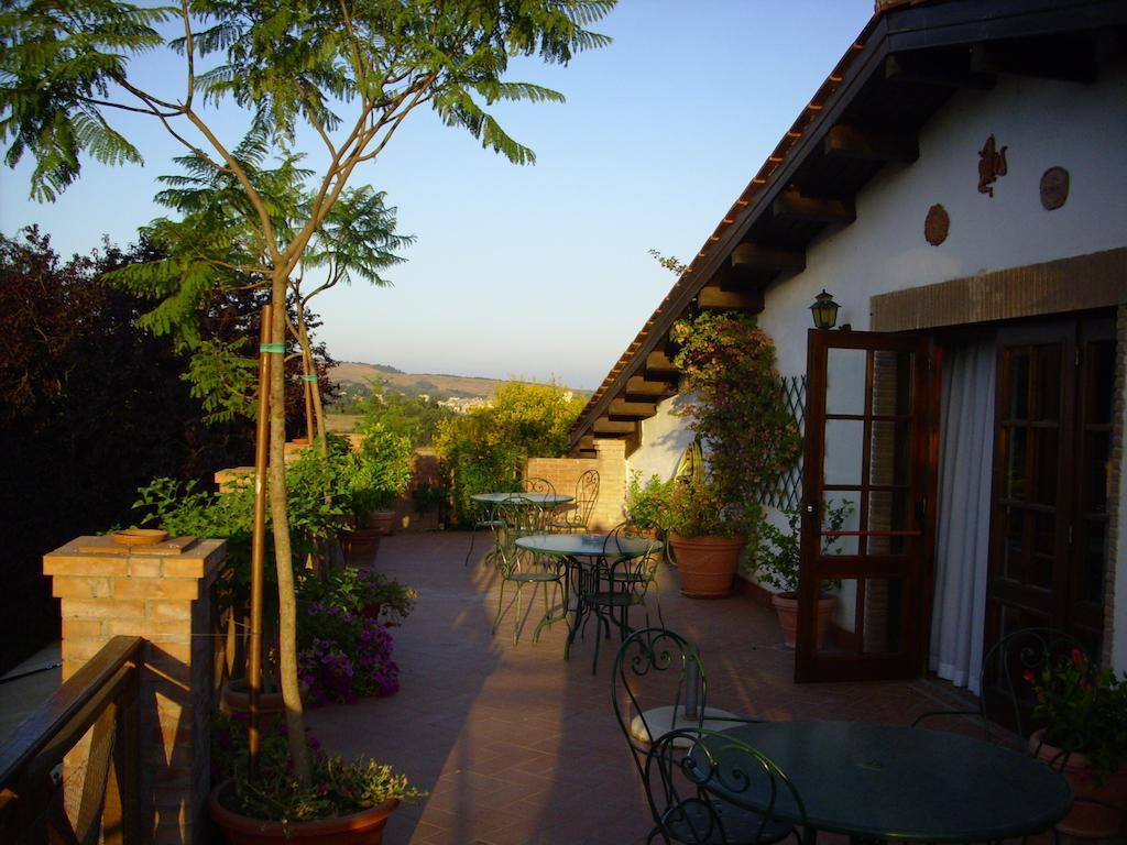 Country Relais I Due Laghi Villa Anguillara Sabazia Bagian luar foto